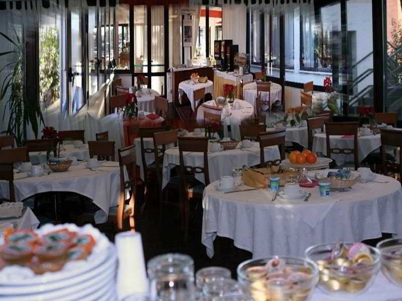 One Park Hotel Marino Exterior photo