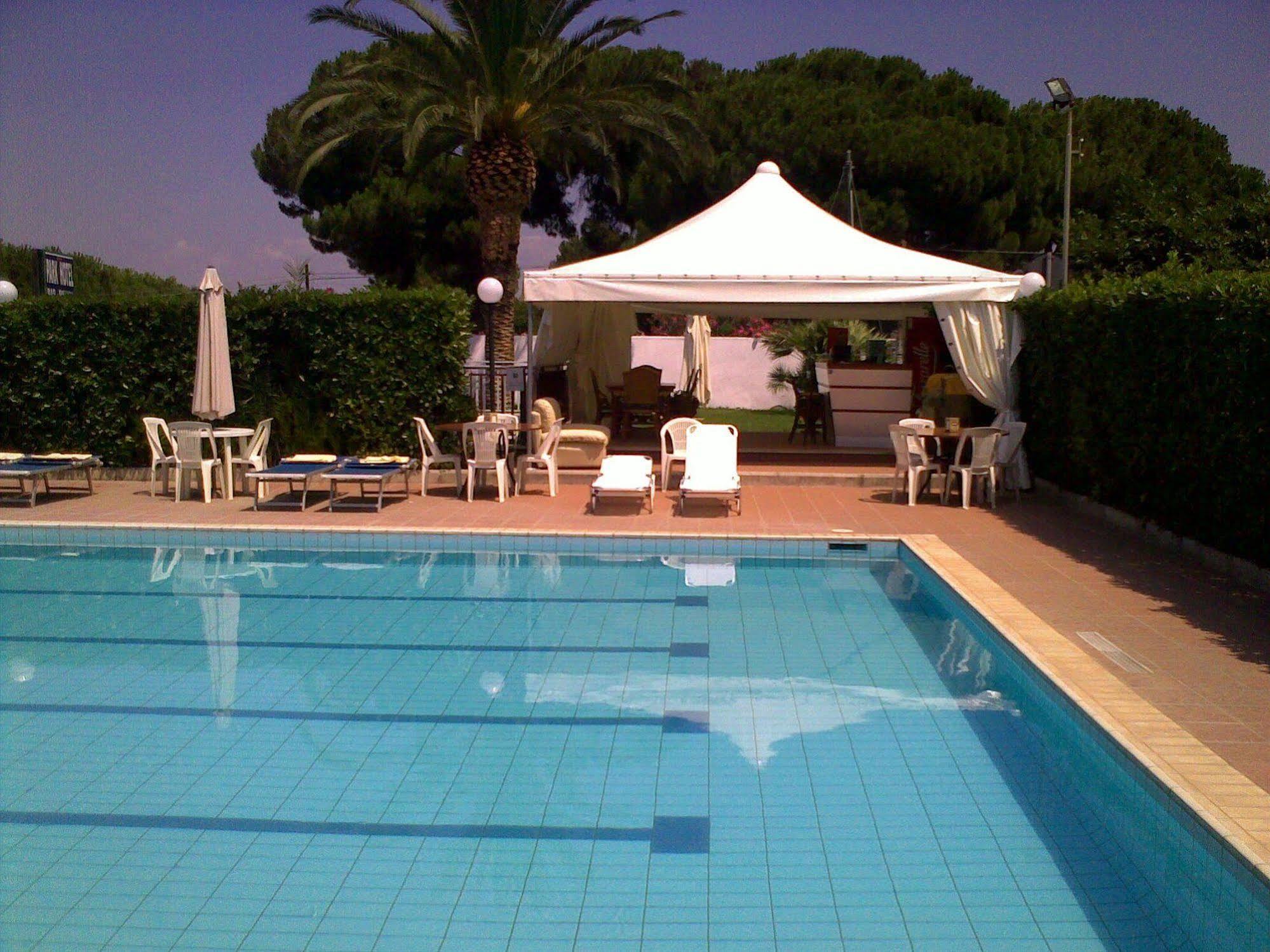 One Park Hotel Marino Exterior photo